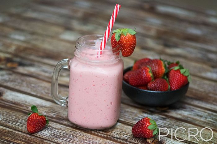 Strawberry Smoothie - Strawberry Smoothie